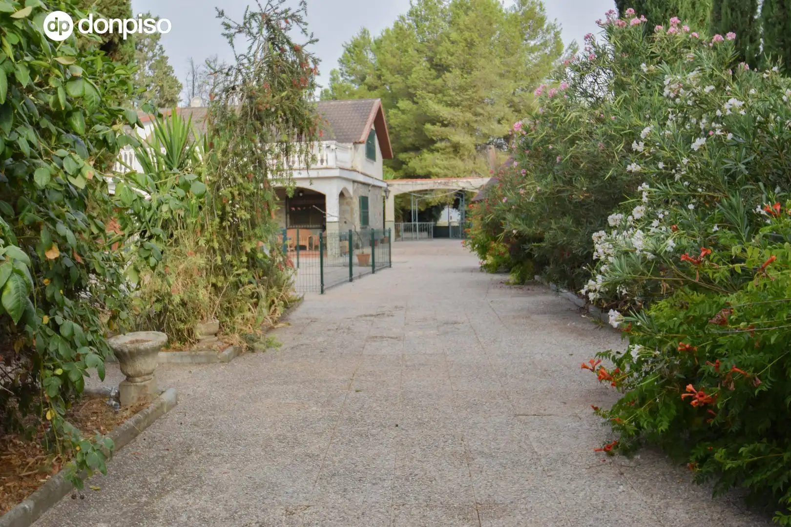 Jardí de Casa o xalet en venda en Chauchina amb Jardí privat, Parquet i Terrassa