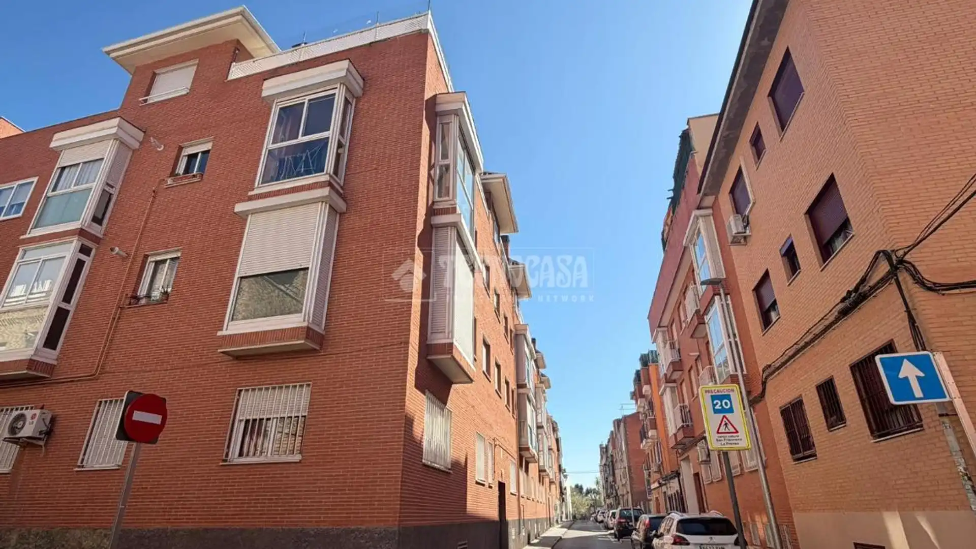 Exterior view of Flat for sale in  Madrid Capital  with Air Conditioner, Heating and Storage room