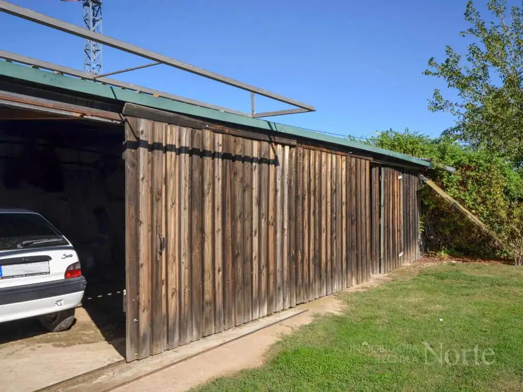 Vista exterior de Casa o chalet en venta en Fuente El Saz de Jarama, Madrid