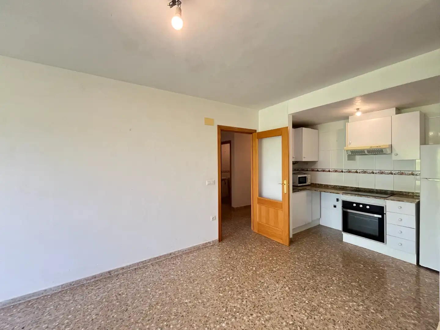 Kitchen of Flat for sale in Faura  with Air Conditioner and Oven
