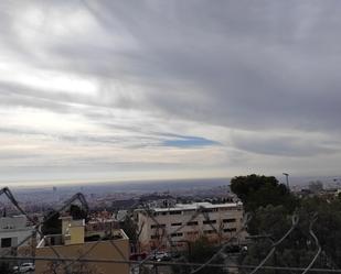 Vista exterior de Terreny en venda en Esplugues de Llobregat