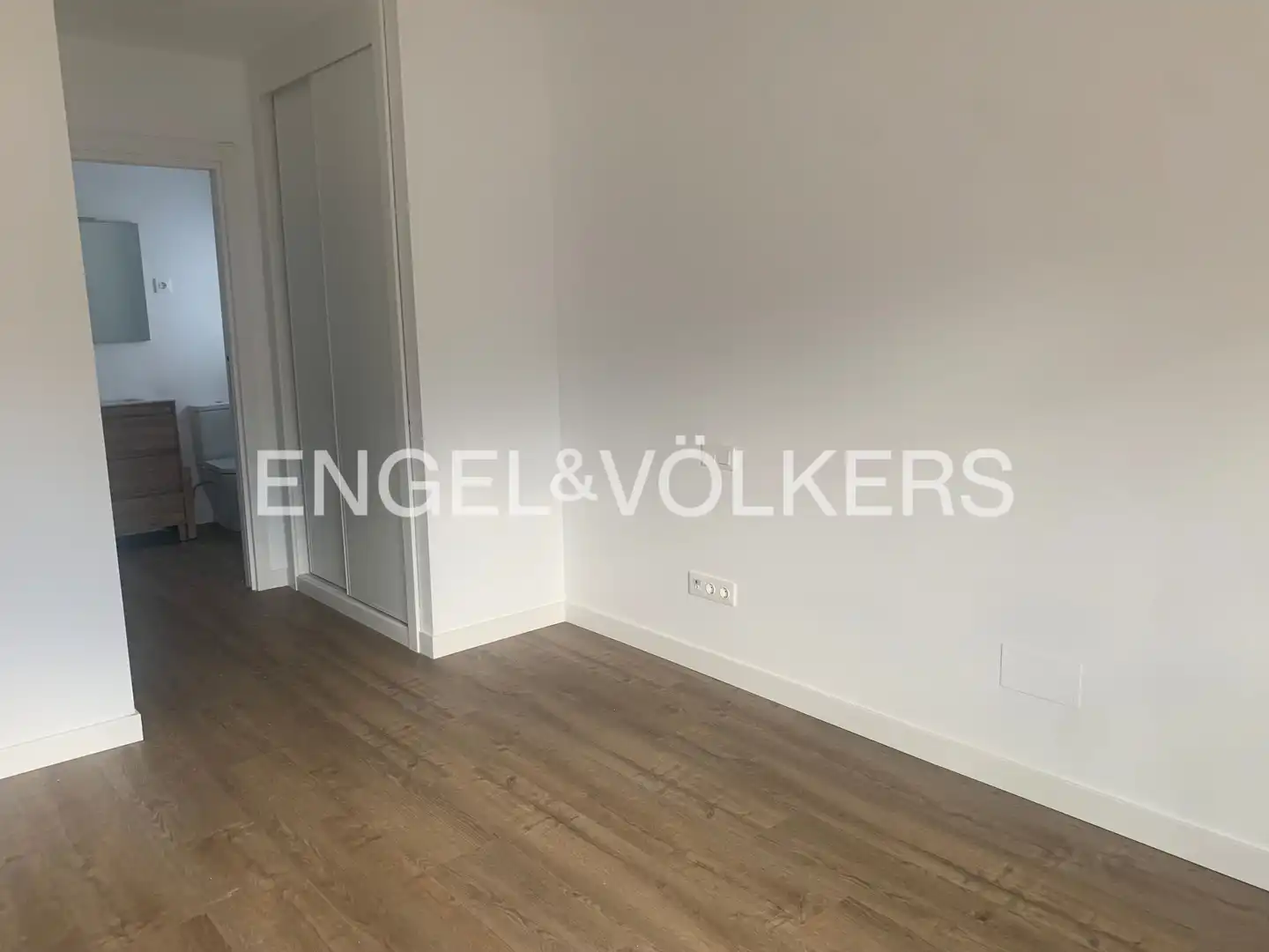 Habitación de Piso de alquiler en Galapagar con Calefacción, Balcón y Se aceptan mascotas
