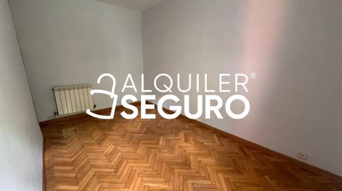Foto 4 de Piso de alquiler en Castellanos, Puerta Bonita, Madrid Capital
