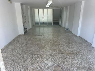 Locale commerciale in vendita a Torre del Mar