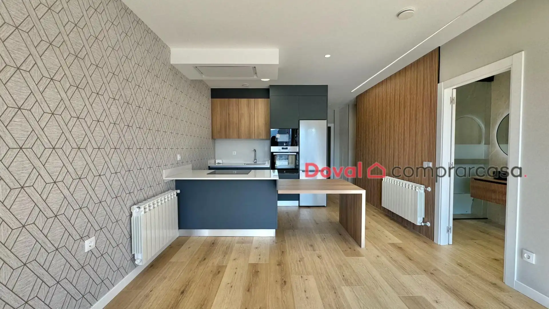 Kitchen of Flat for sale in Vigo   with Heating