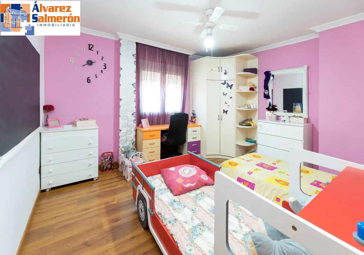 Habitación de Casa o chalet en venta en Monachil con Aire acondicionado, Calefacción y Jardín privado