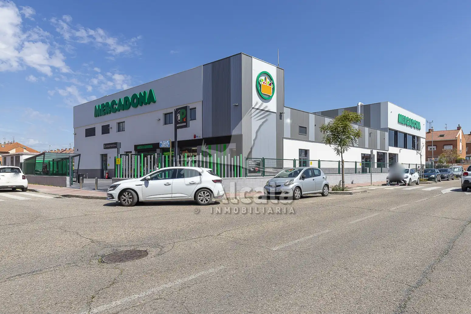 Flat for sale in Alcalá de Henares  with Air Conditioner, Heating and Private garden