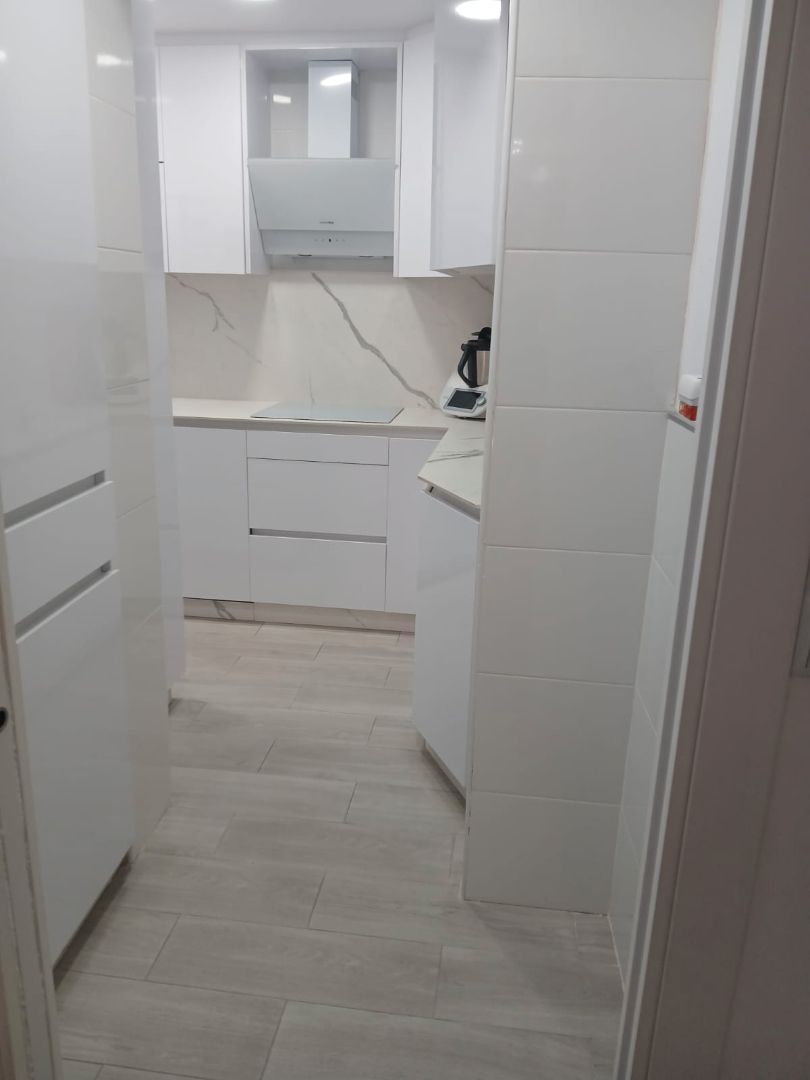 Kitchen of Flat for sale in Motril  with Air Conditioner, Furnished and Oven