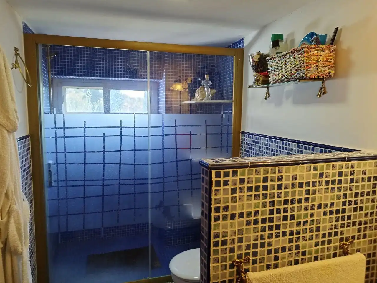 Detached house with garden for sale in El Castillo de las Guardas, imagen 36