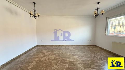 Foto 2 de Casa adosada en venda a San Fernando - Carretera de Valencia, Cuenca Capital