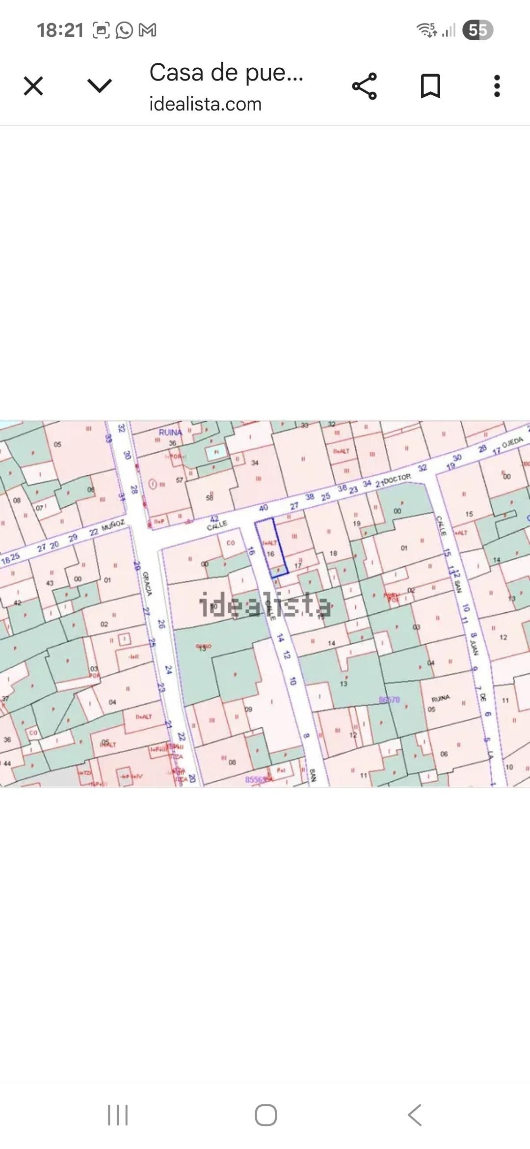 Casa adosada en venta en Baeza con Balcón