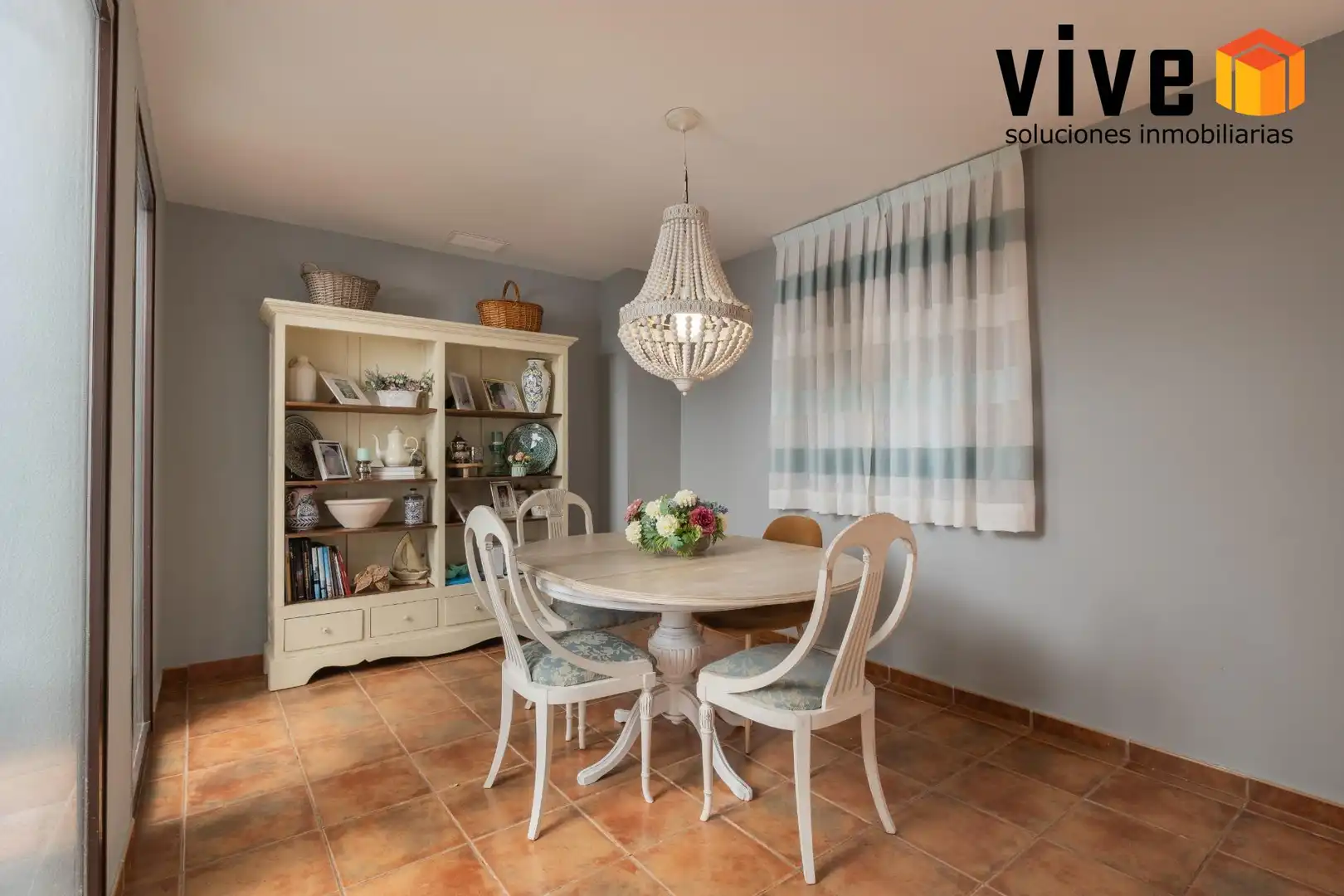 Comedor de Casa o chalet en venta en Guillena con Aire acondicionado, Calefacción y Terraza