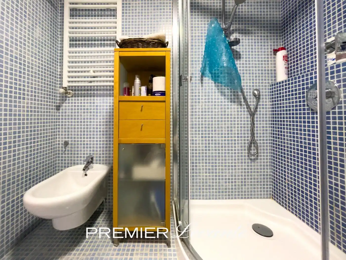 Baño de Piso en venta en Alicante / Alacant con Aire acondicionado, Calefacción y Jardín privado