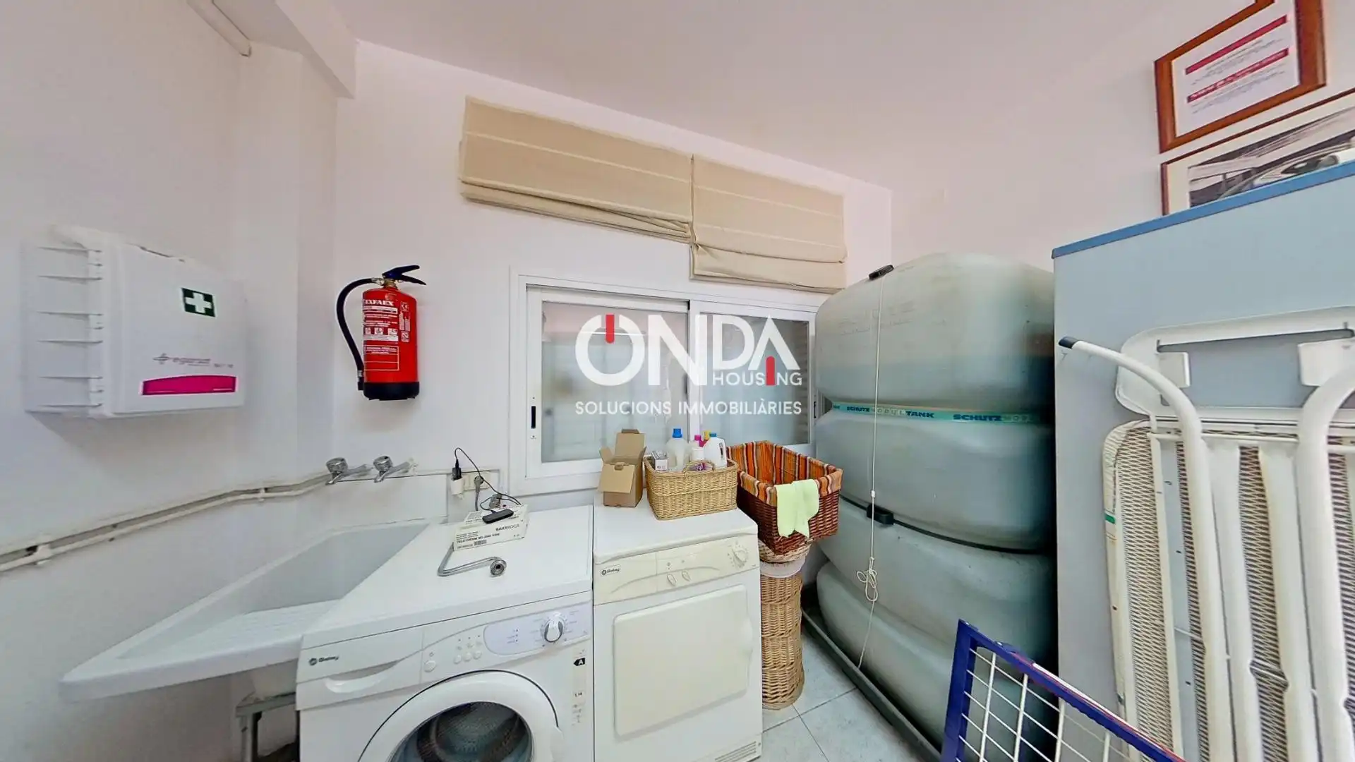 Casa adosada en venta en Tremp con Calefacción, Terraza y Trastero