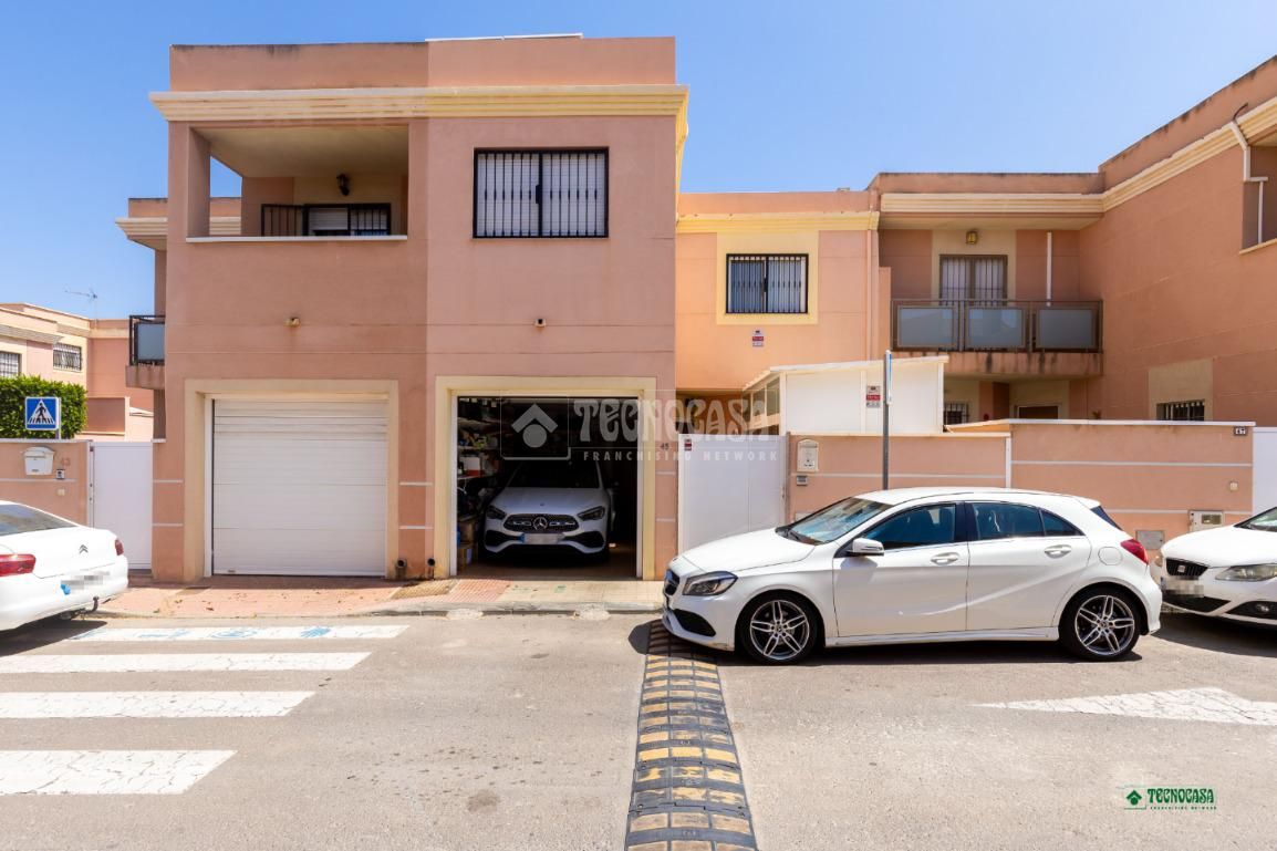 Exterior view of Single-family semi-detached for sale in Benahadux  with Air Conditioner and Terrace