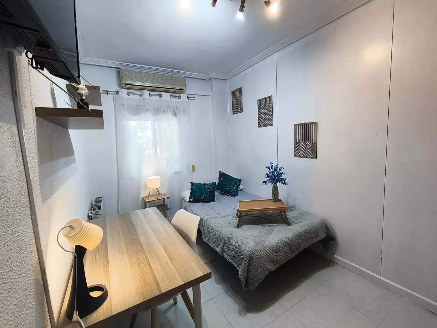 Habitación de Piso para compartir en Alcalá de Henares con Aire acondicionado, Calefacción y Amueblado
