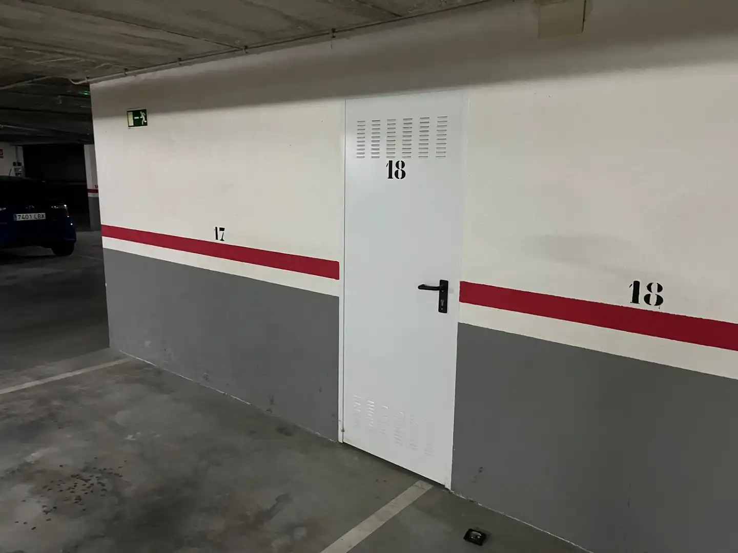 Parkplatz von Garage zum Verkauf in Ávila