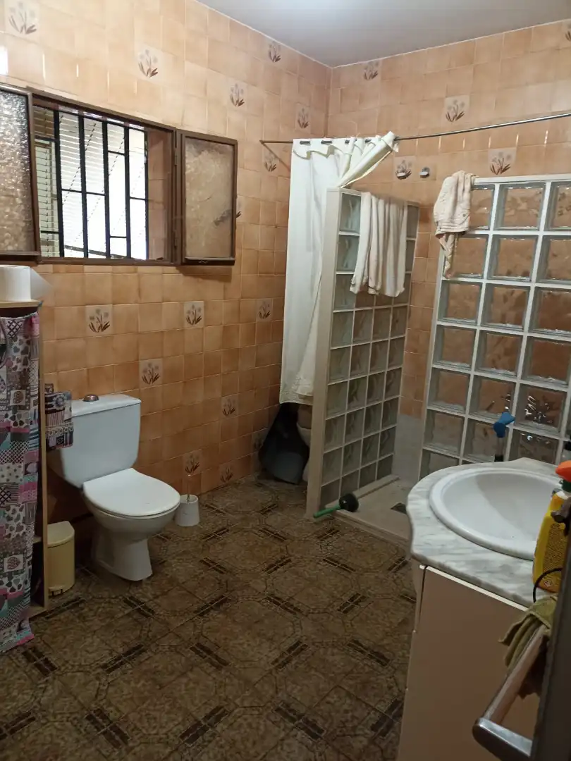 Bathroom of Houses for sale in Guadalcázar  with Furnished