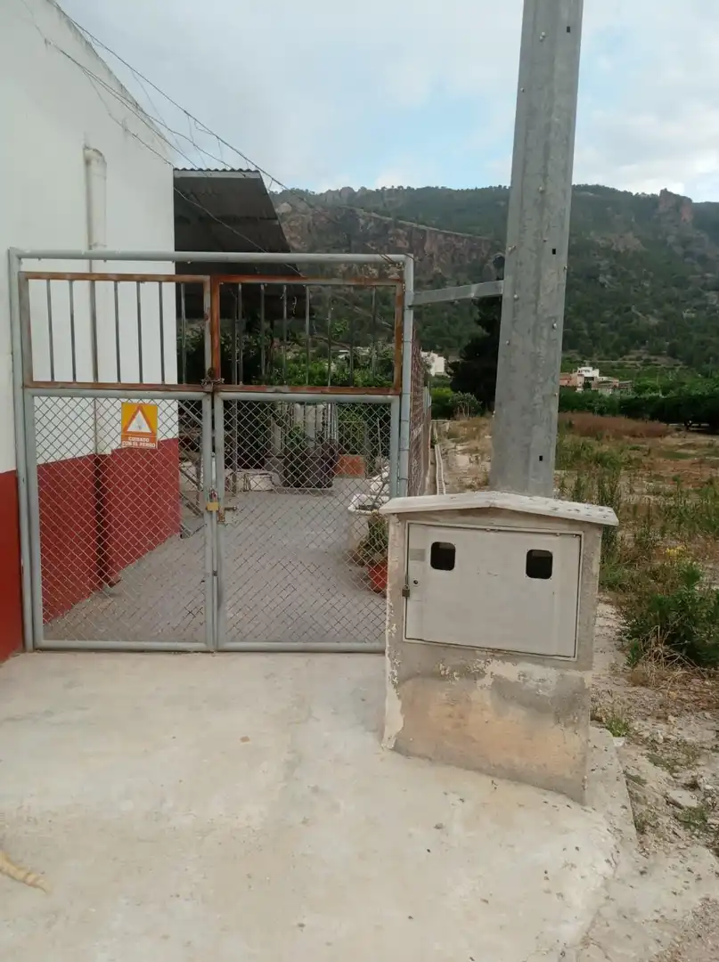 Aparcament de Finca rústica en venda en Murcia amb Jardí privat, Traster i Moblat