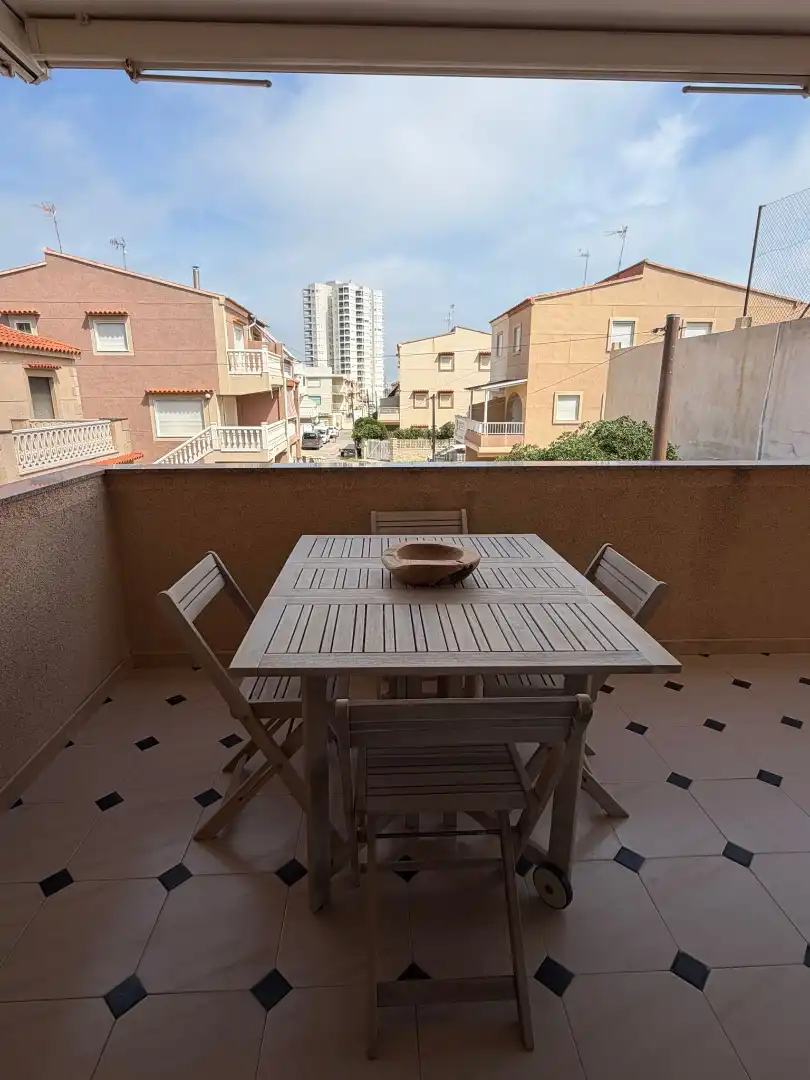 Terrassa de Apartament de lloguer en Sueca amb Parquet, Terrassa i Moblat