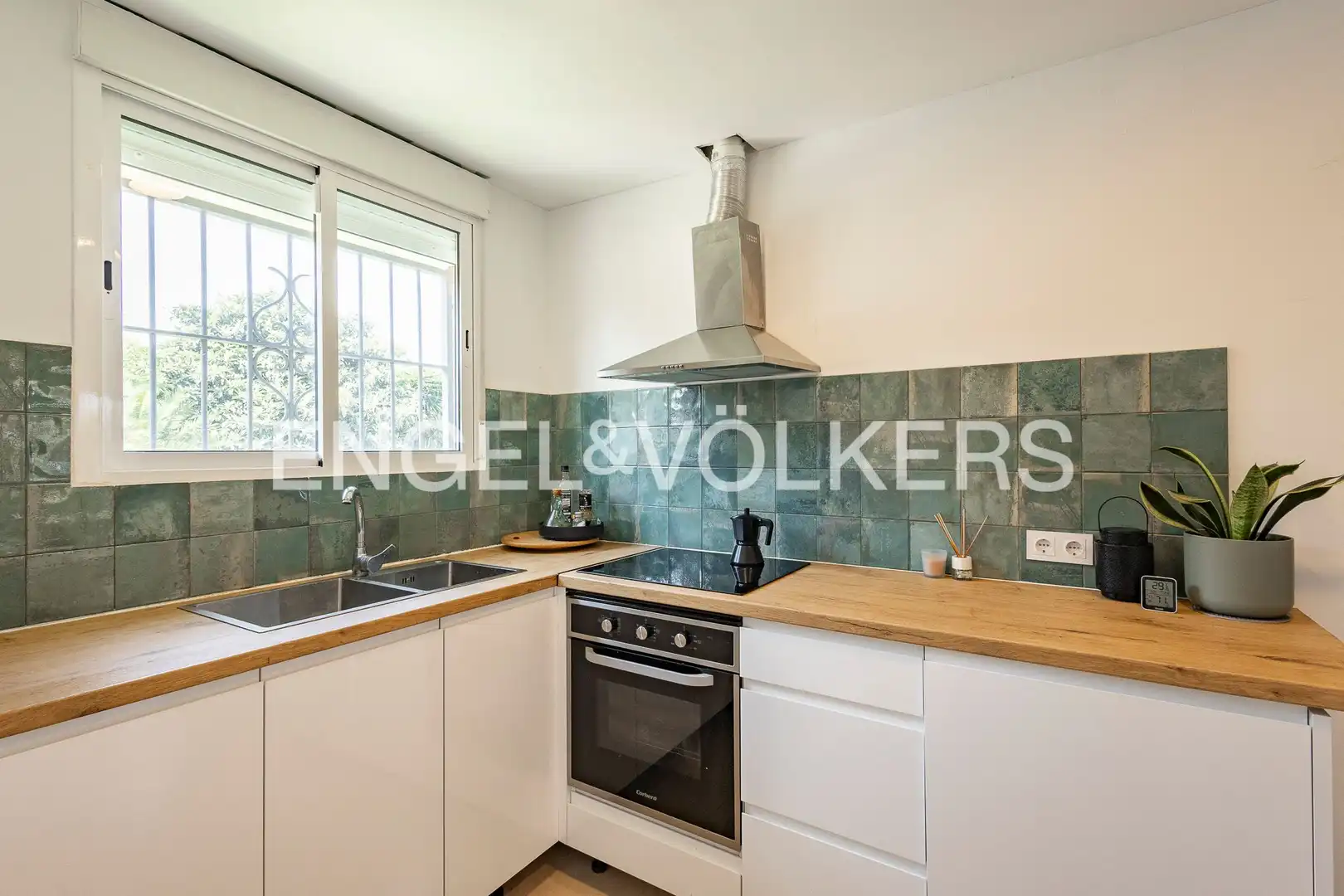 Cocina de Casa o chalet en venta en El Vendrell con Aire acondicionado, Calefacción y Jardín privado