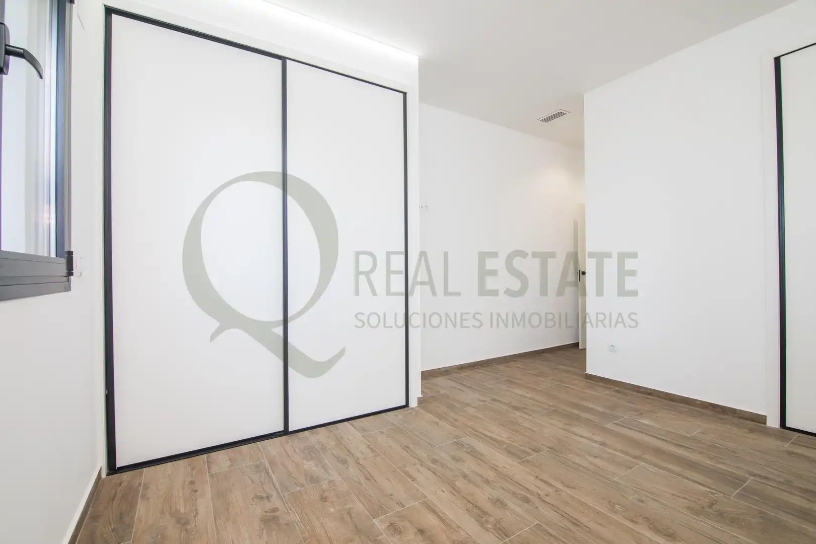 Habitación de Casa o chalet en venta en Mutxamel con Calefacción, Jardín privado y Terraza