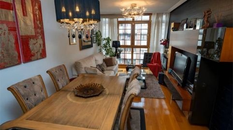 Foto 4 de Piso en venta en Calle Nueve de Mayo, Salesas - Foncalada - Campoamor, Oviedo