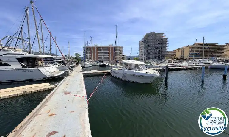 Parking de Garaje en venta en Roses