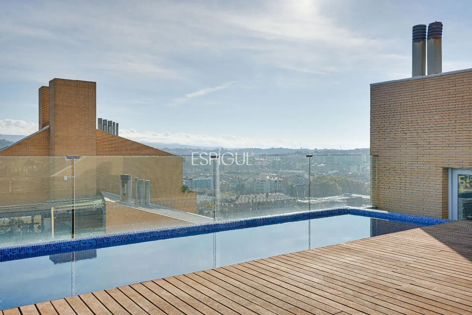 Swimming pool of Attic for sale in Girona  with Air Conditioner, Heating and Terrace