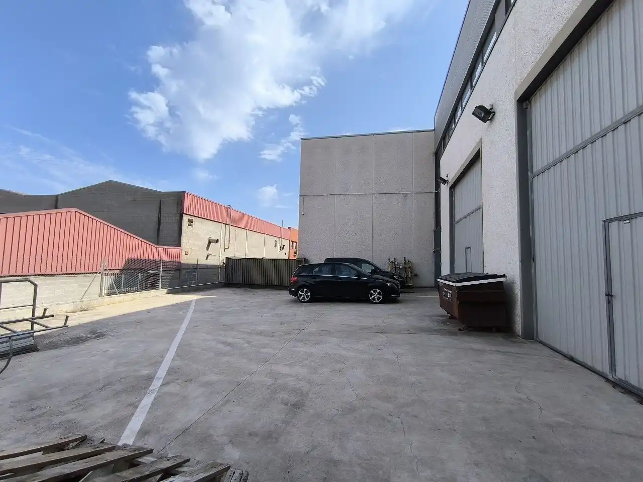 Nave industrial in vendita a CERVELLO