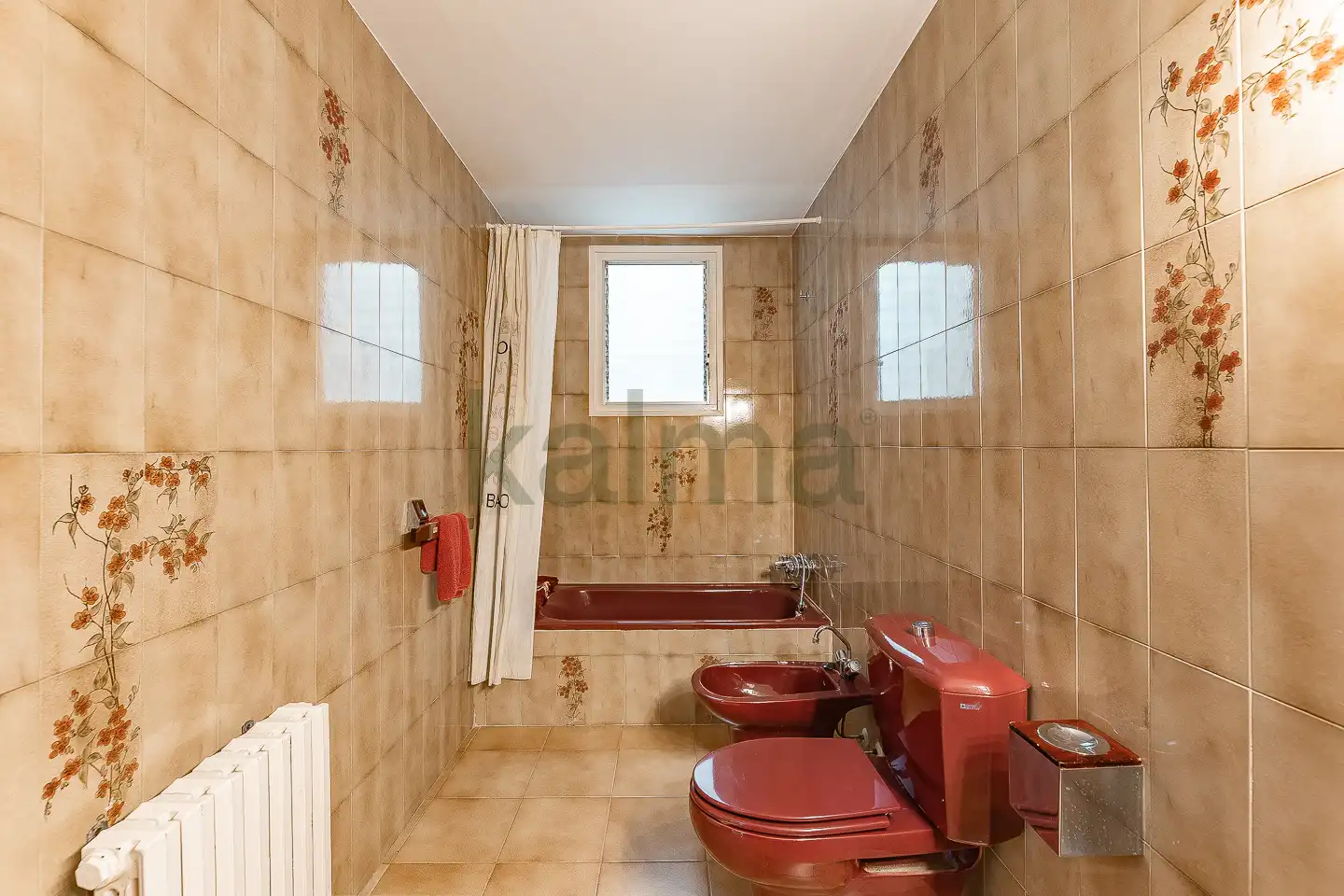Bathroom of Detached homes for sale in Terrassa  with Air Conditioner, Heating and Private garden