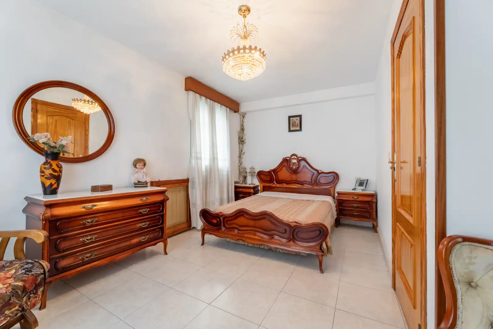 Habitación de Casa adosada en venta en Chiloeches con Calefacción y Balcón