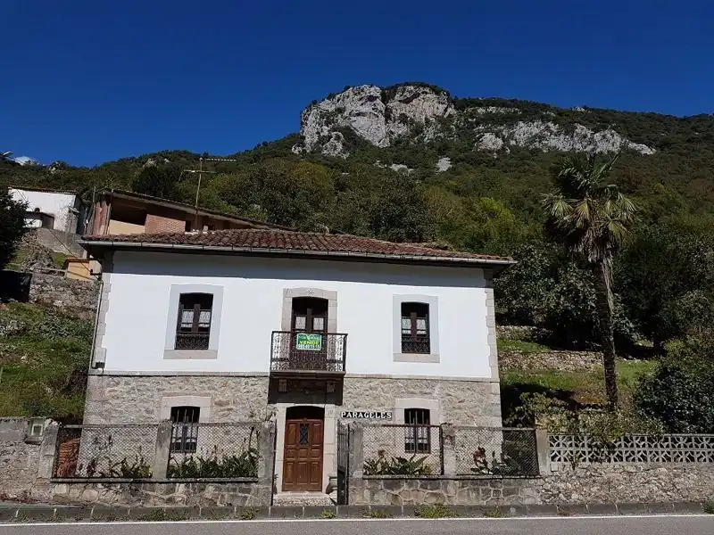 Houses for sale in Trescares, Peñamellera Alta