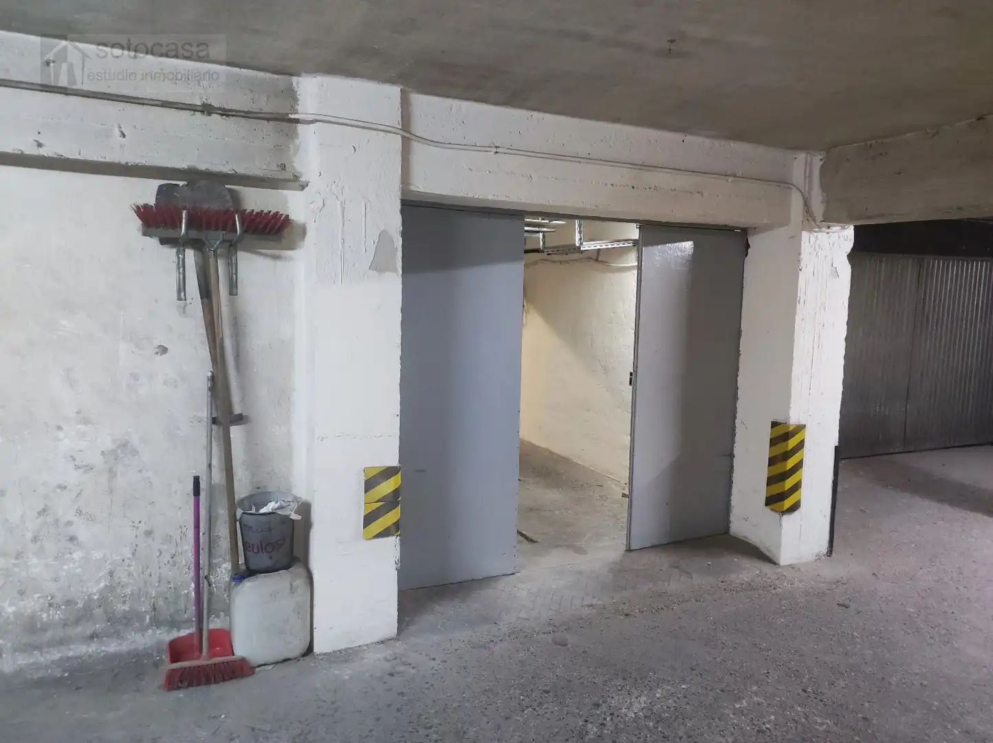 Aparcament de Pis en venda en Valladolid amb Calefacció, Terrassa i Alarma