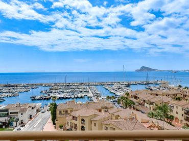 Penthouse mit Balkon zum Verkauf in Mascarat
