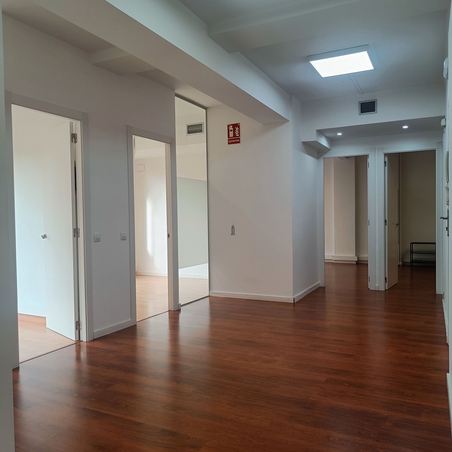 Office to rent in Molins de Rei  with Air Conditioner, Heating and Storage room
