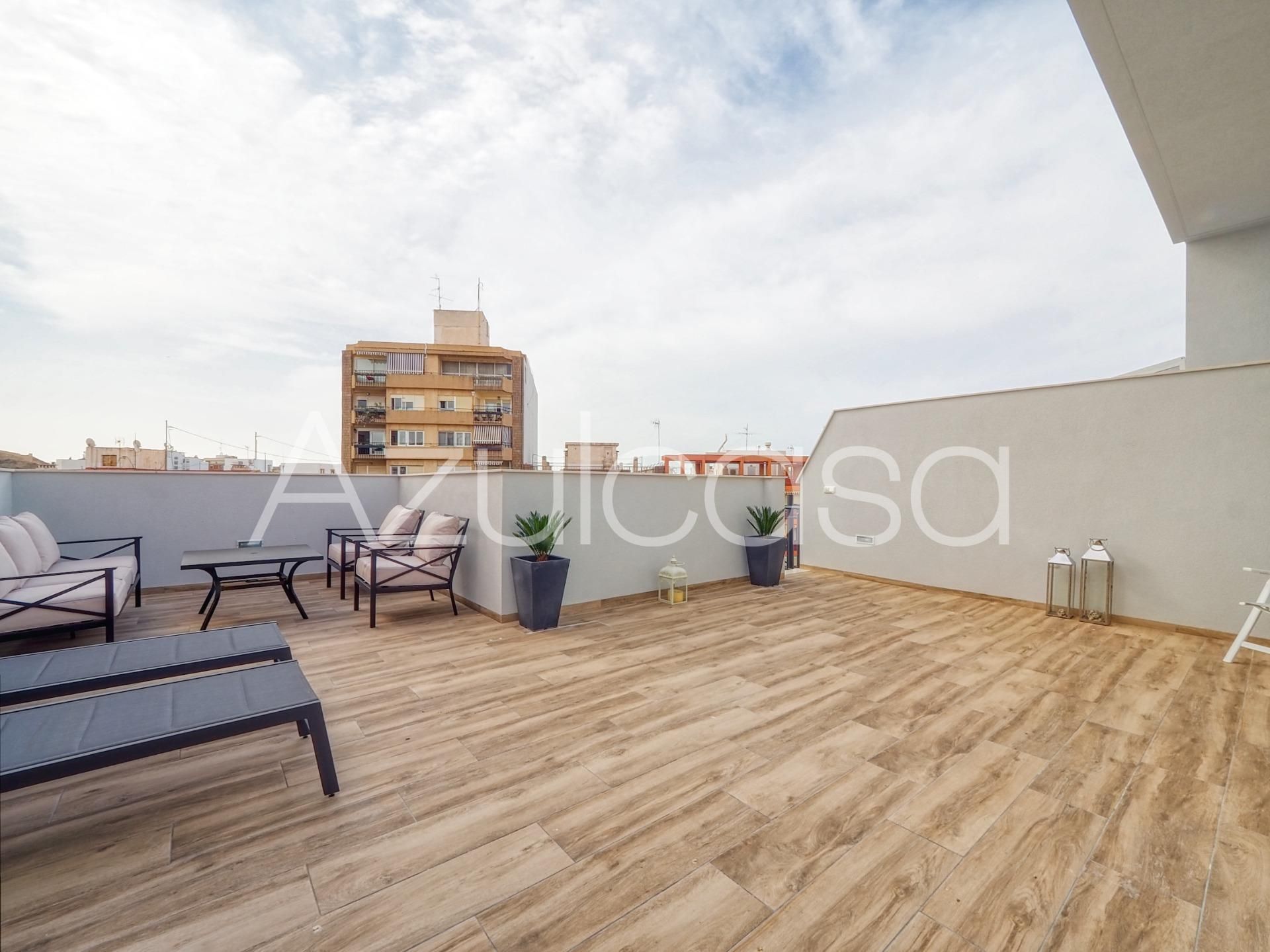Terrassa de Àtic en venda en Alicante / Alacant amb Aire condicionat, Terrassa i Alarma