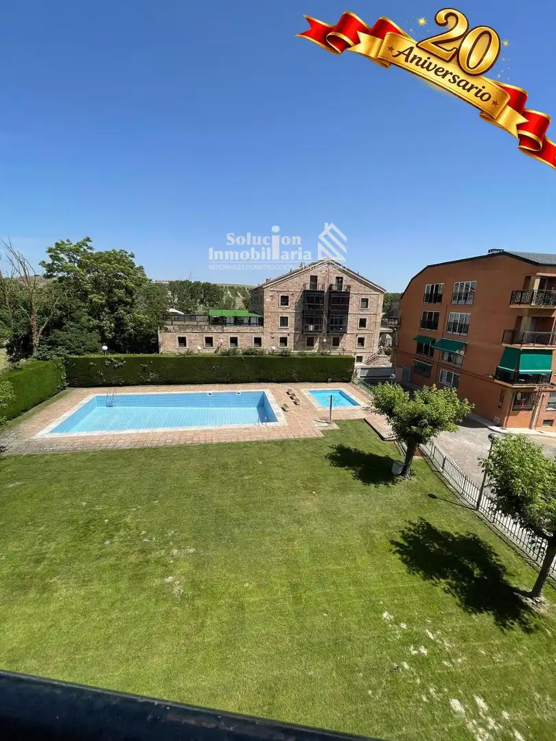 Vista exterior de Piso en venta en Salamanca con Calefacción, Terraza y Trastero