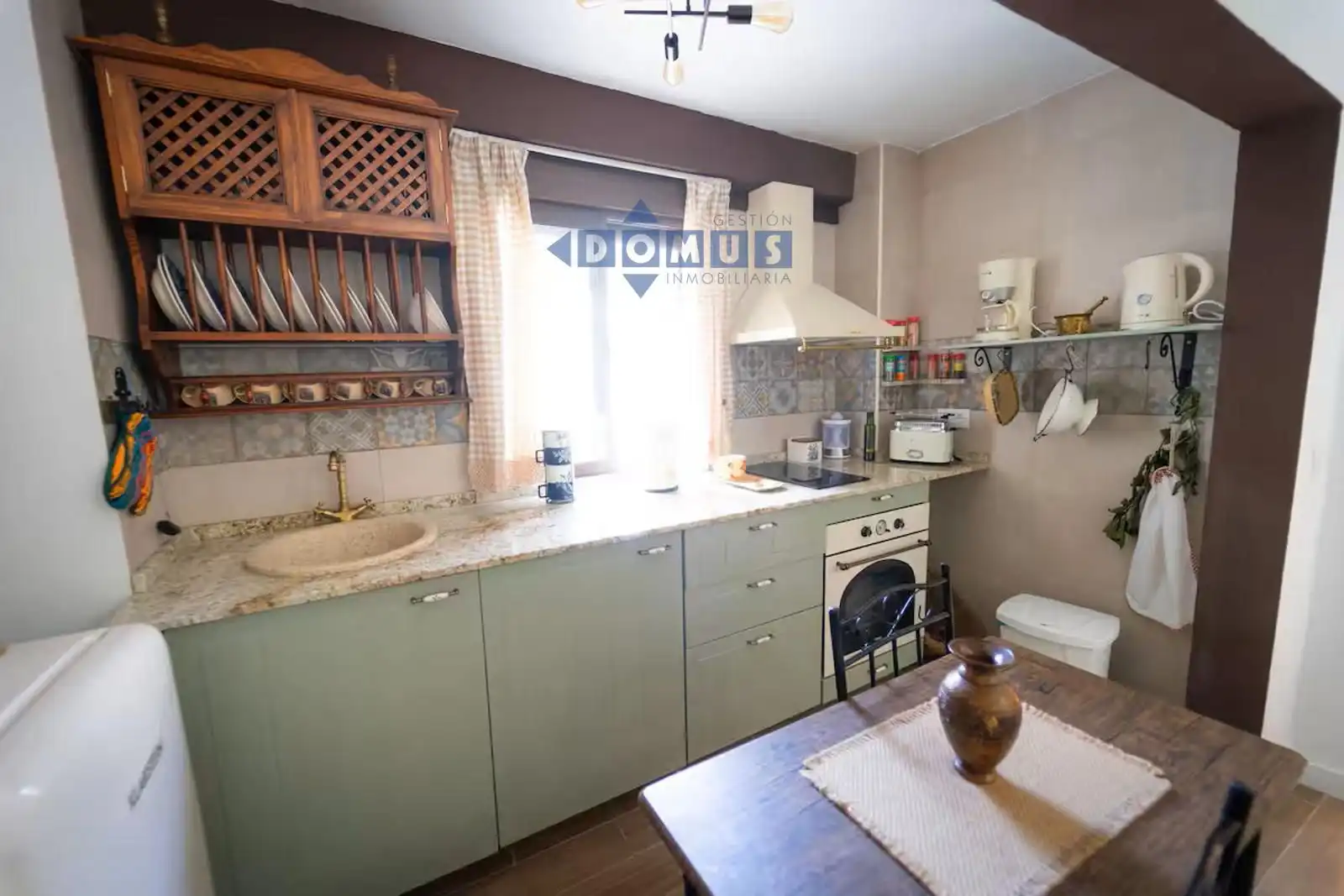 Cocina de Casa o chalet en venta en Setenil de las Bodegas con Amueblado