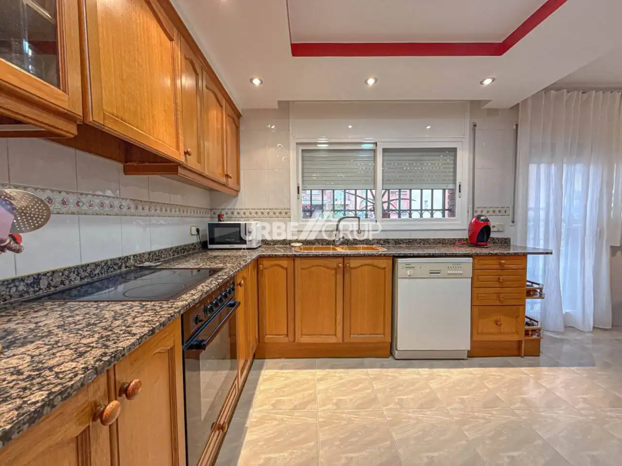 Cocina de Casa o chalet en venta en Martorell con Aire acondicionado, Calefacción y Terraza