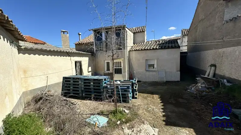 Vista exterior de Casa o xalet en venda en Los Navalmorales