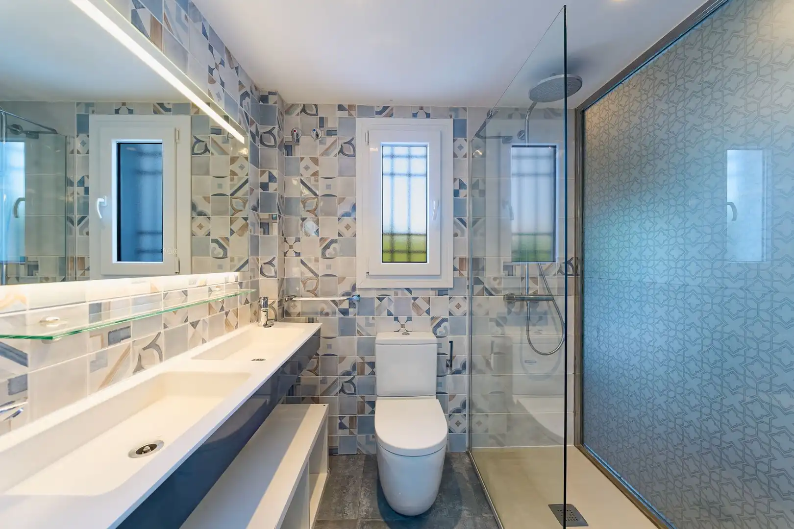 Baño de Casa o chalet en venta en Málaga con Aire acondicionado, Calefacción y Jardín privado