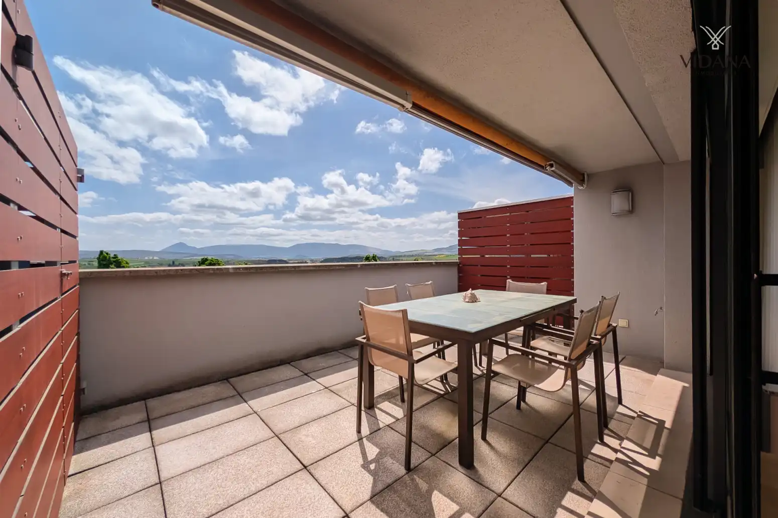 Terraza de Ático en venta en  Pamplona / Iruña con Calefacción, Jardín privado y Parquet