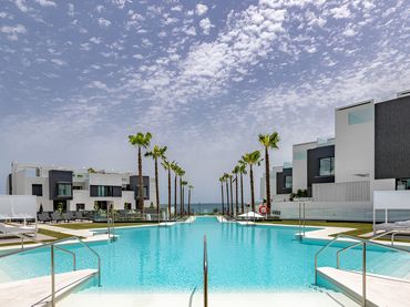 Casa a schiera con piscina in vendita a Estepona Pueblo