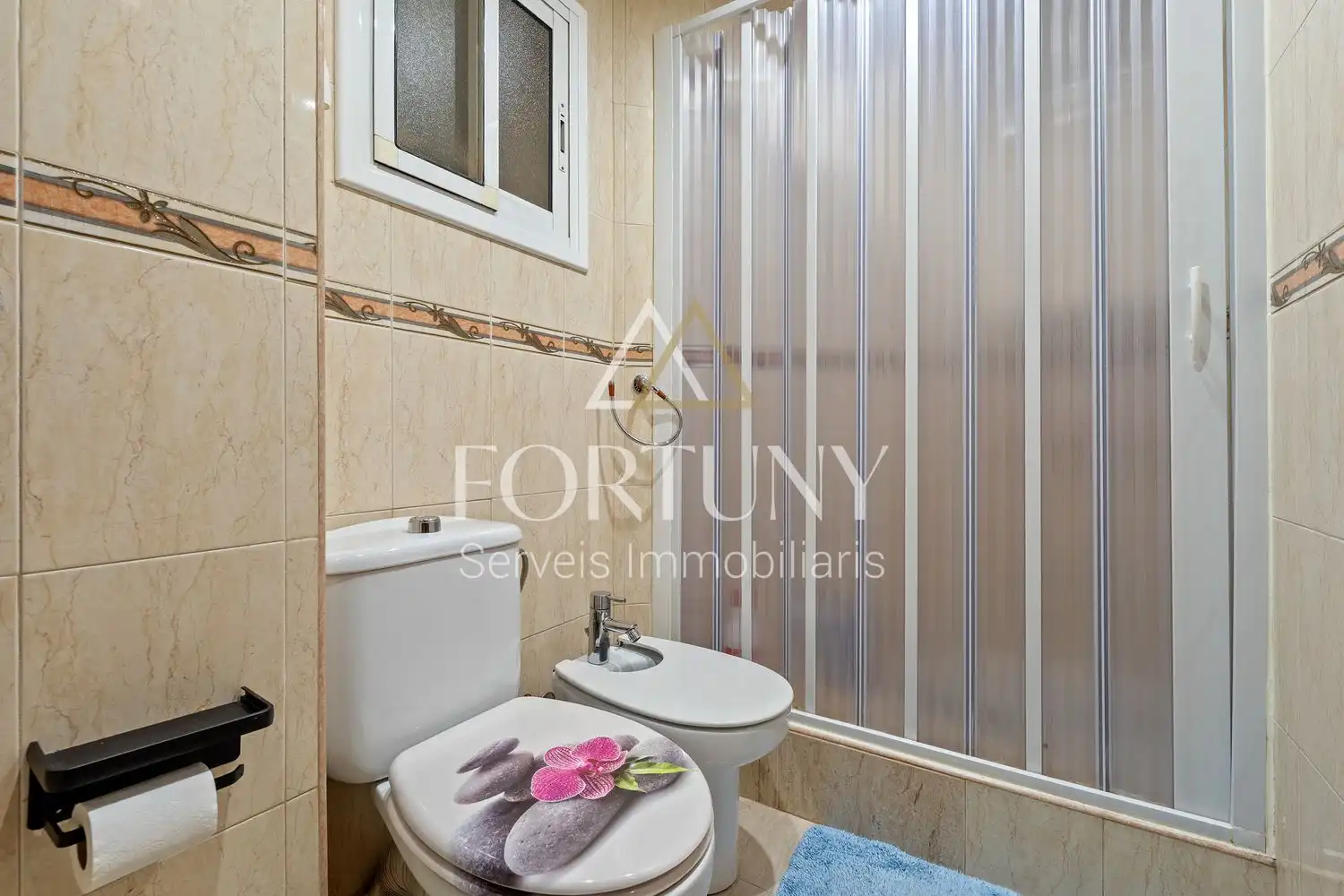 Baño de Piso en venta en Reus