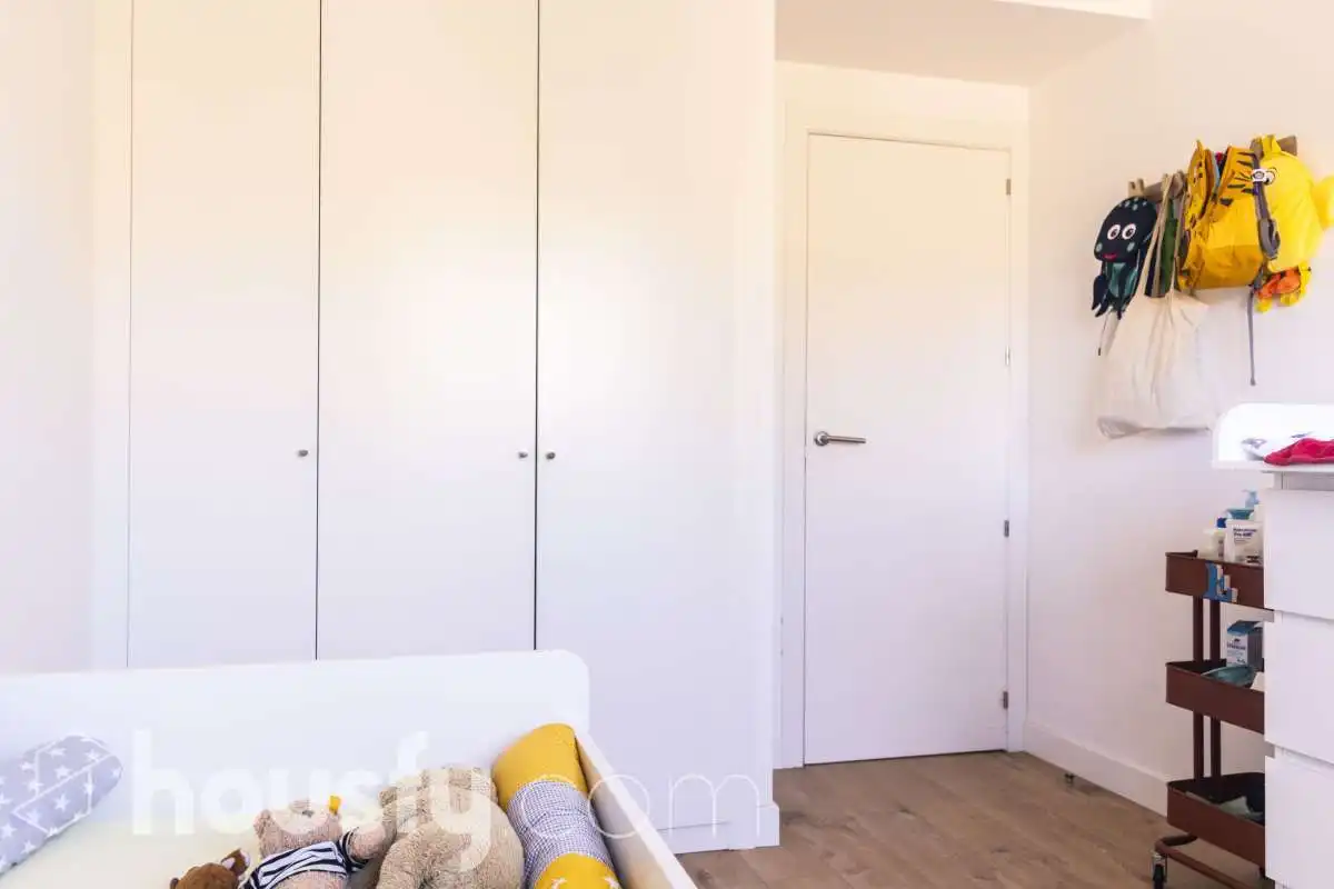 Bedroom of Flat for sale in Móstoles  with Air Conditioner, Terrace and Storage room