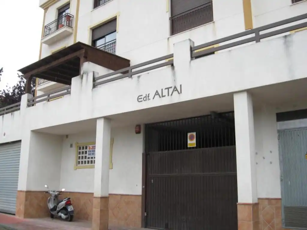 Vista exterior de Trastero en venta en Almuñécar