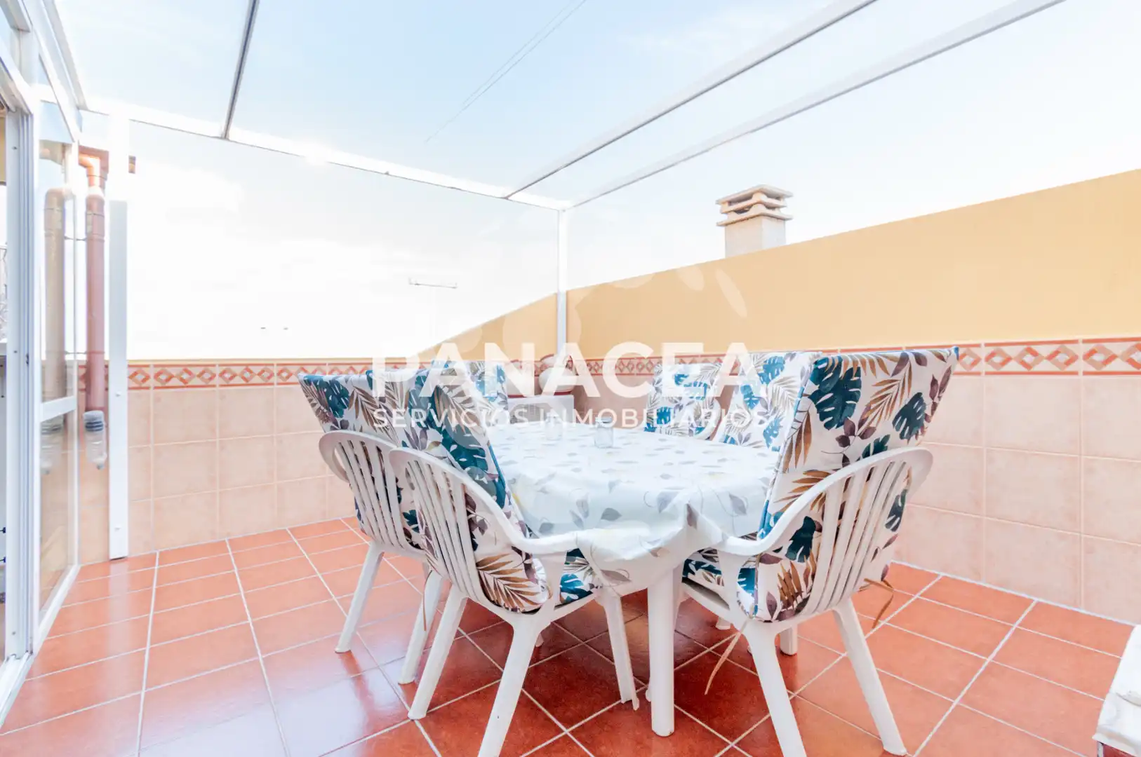 Terrassa de Casa adosada en venda en Vícar amb Aire condicionat, Terrassa i Moblat