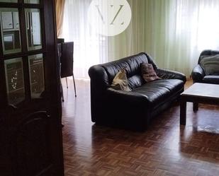 Living room of Flat to rent in Salamanca Capital  with Heating, Terrace and Storage room