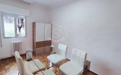 Living room of Flat for sale in  Pamplona / Iruña